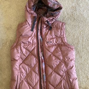 Oakley Down Vest - Small